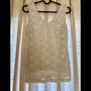 Banana Republic pearl white tank